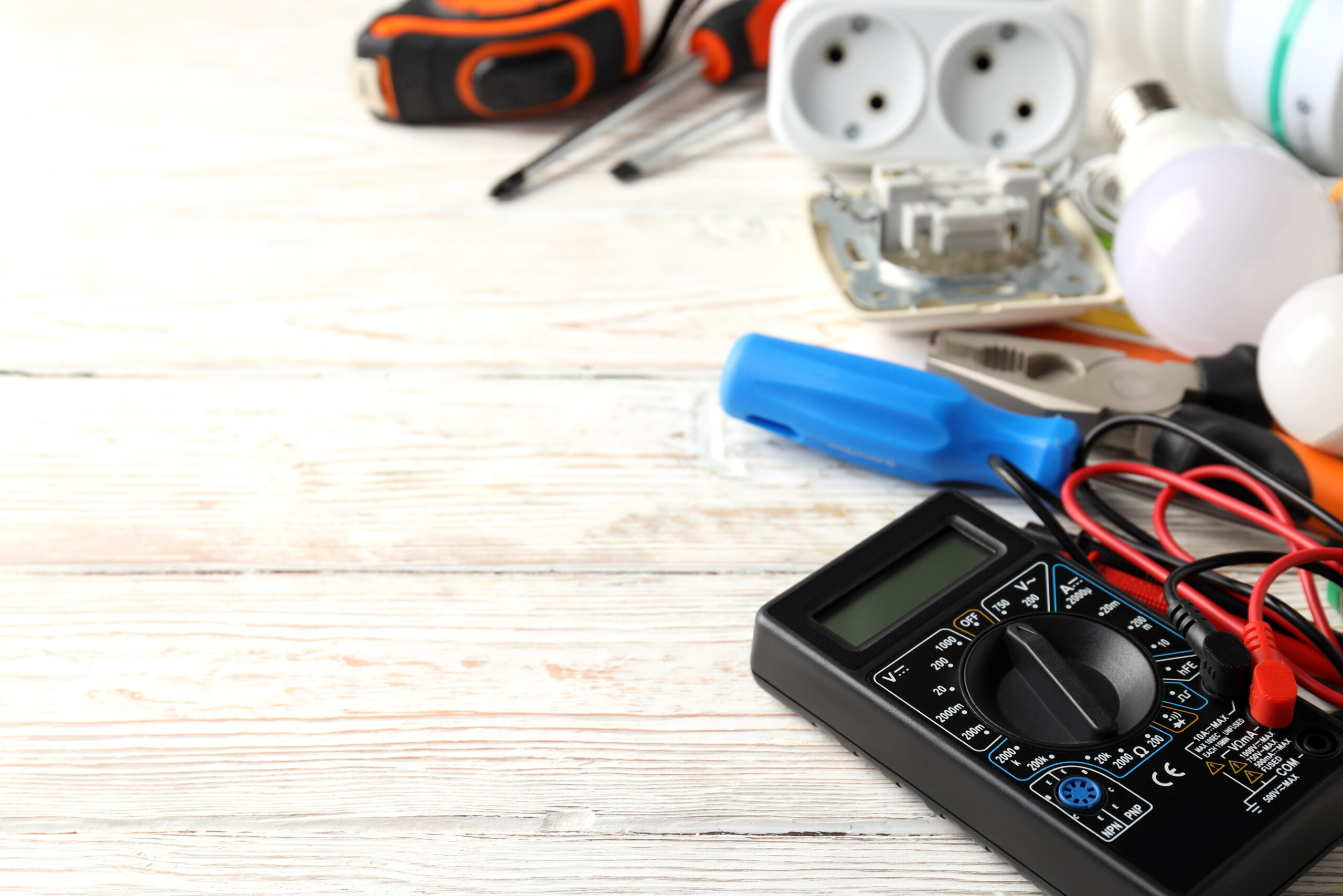 DIY vs professional electrical repairs